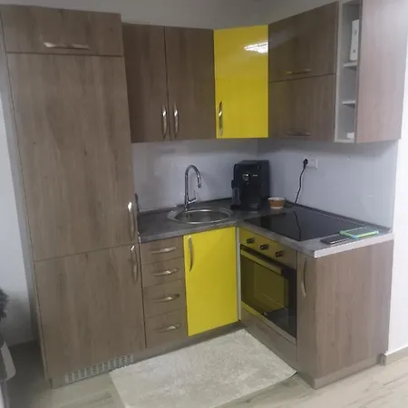 Apartmane Sport Express شقة