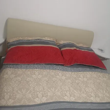 Apartmane Sport Express