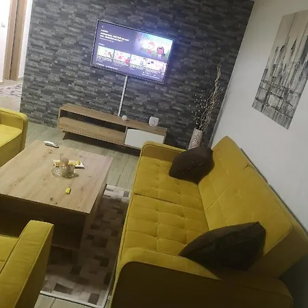 Apartmane Sport Express